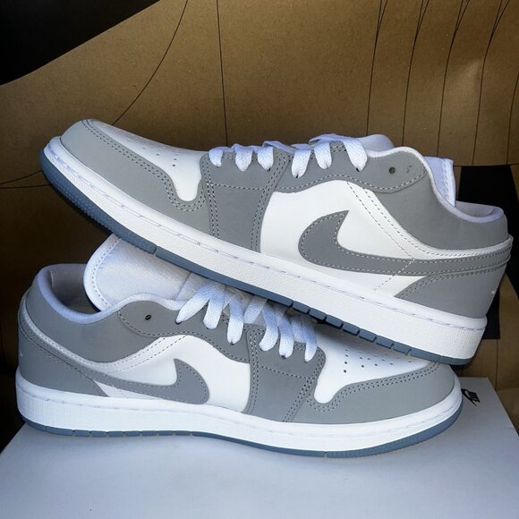 NEW Nike Air Jordan 1 Low 'White Wolf Grey' DC0774-105 Women Size 8 - Picture 2 of 6